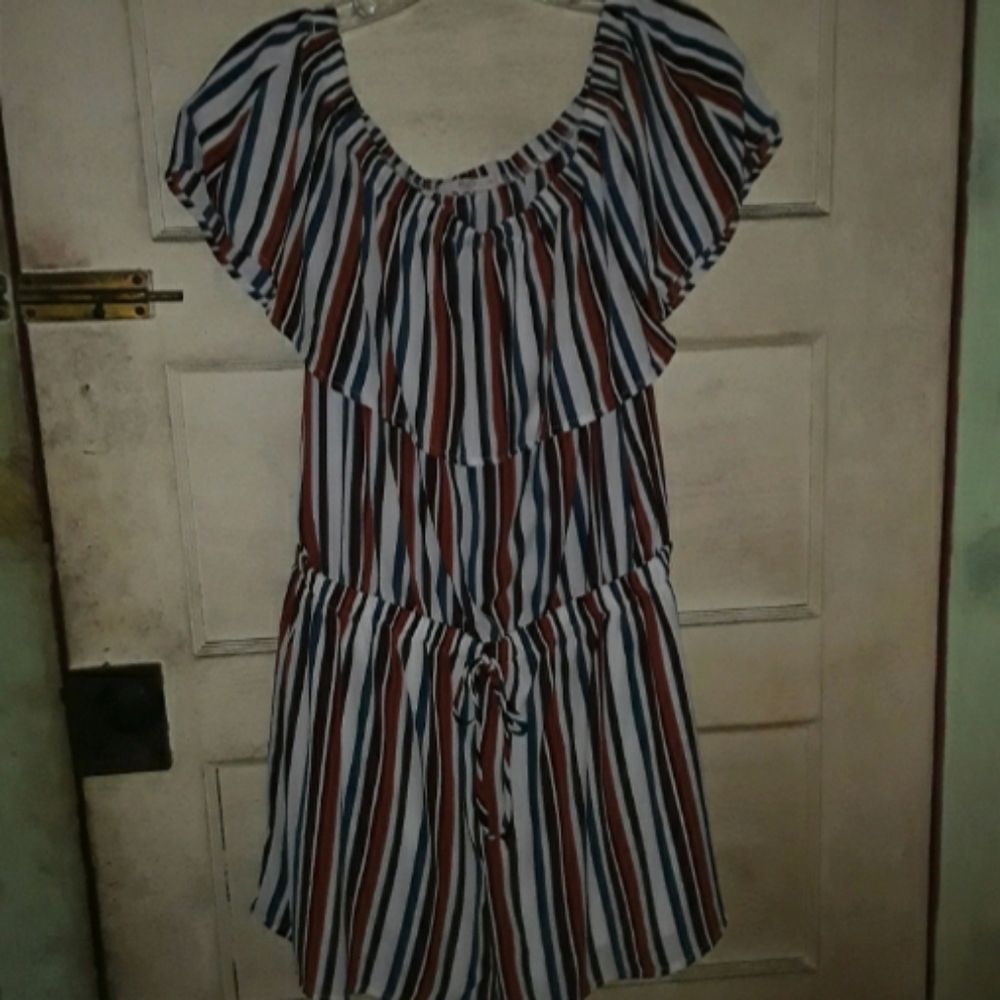 Romper M - Picture 2 of 2